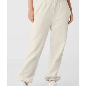 Alo Yoga Alo Accolade Sweatpants